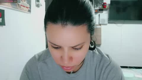dani y jocelyn online show from May 2026 06:49:01 PM