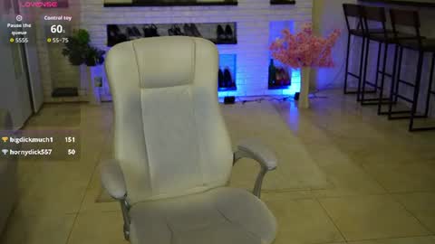 dani_kittys online show from July 2026 02:13:01 PM