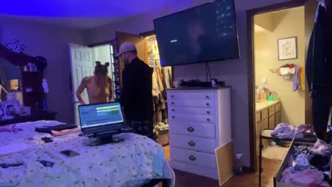 Dani Dragon online show from December 2024 03:06:01 PM