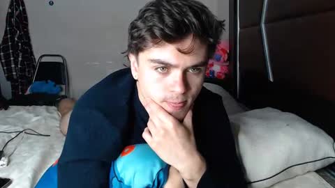 Snapshot of daniel_collins07 chatting on February 2025 05:03:02 PM daniel_collins07 online show from February 2025 05:03:02 PM