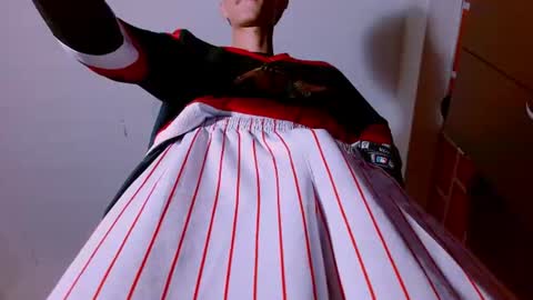 daniel_deluxx online show from July 2026 05:22:02 AM