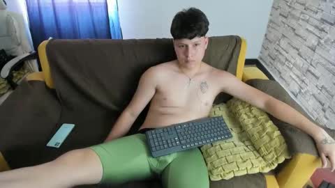 Snapshot of daniel_leon_c chatting on May 2026 06:49:02 PM daniel_leon_c online show from May 2026 06:49:02 PM