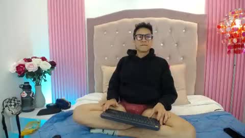 Daniel  online show from July 2026 12:33:01 PM
