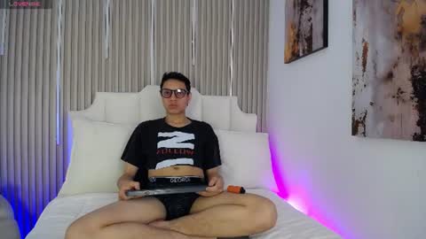 Daniel  online show from July 2026 12:33:02 PM