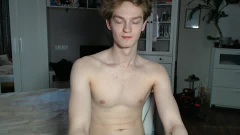 Snapshot of daniel_yumm chatting on May 2026 02:25:02 PM Daniel online show from May 2026 02:25:02 PM