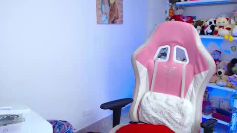 DANIELA online show from January 2026 06:45:01 PM