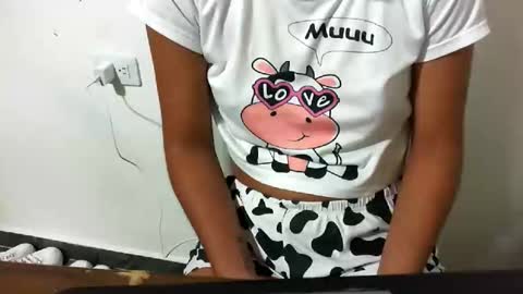 danielaa_foxx online show from November 2025 04:03:01 PM