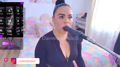 I think I will close this page please leave me a message if you want to know about me online show from July 2026 06:10:01 PM