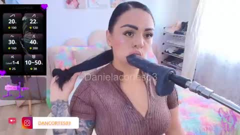 I think I will close this page please leave me a message if you want to know about me online show from July 2026 07:12:02 PM