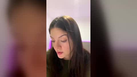 danielaeli online show from May 2026 04:07:02 AM