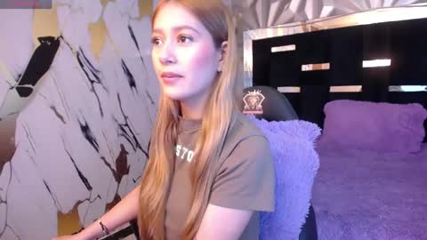 Snapshot of danielahill chatting on April 2026 03:13:02 AM Danny online show from April 2026 03:13:02 AM