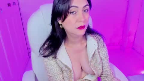 Snapshot of danielahot2 chatting on February 2025 07:01:02 AM Daniela online show from February 2025 07:01:02 AM