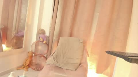 danielamay00 online show from July 2026 09:50:01 PM