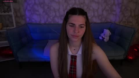 Snapshot of danielareign chatting on April 2026 01:52:02 PM danielareign online show from April 2026 01:52:02 PM