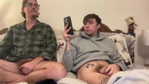 Snapshot of danielbishopxxx chatting on November 2025 04:00:01 AM Daniel Bishop Mason online show from November 2025 04:00:01 AM