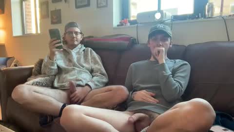 Snapshot of danielbishopxxx chatting on January 2026 10:12:02 PM Daniel Bishop Mason online show from January 2026 10:12:02 PM