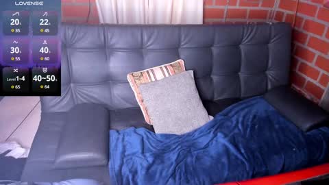 Snapshot of daniele_bunny chatting on December 2024 09:26:01 PM Daniele Bunny online show from December 2024 09:26:01 PM