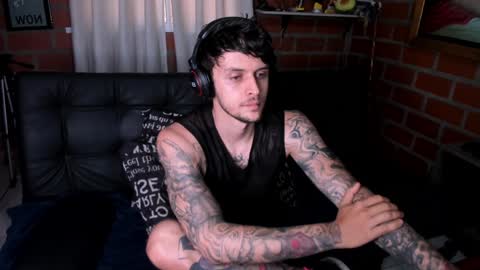 Snapshot of daniele_bunny chatting on December 2024 06:28:02 PM Daniele Bunny online show from December 2024 06:28:02 PM