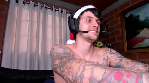 Snapshot of daniele_bunny chatting on December 2024 10:01:02 PM Daniele Bunny online show from December 2024 10:01:02 PM