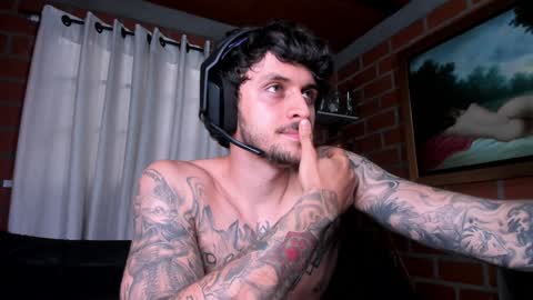 Snapshot of daniele_bunny chatting on January 2025 10:22:01 PM Daniele Bunny online show from January 2025 10:22:01 PM