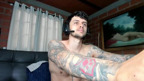 Snapshot of daniele_bunny chatting on January 2025 05:10:02 PM Daniele Bunny online show from January 2025 05:10:02 PM