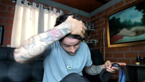 Snapshot of daniele_bunny chatting on February 2025 07:16:02 PM Daniele Bunny online show from February 2025 07:16:02 PM