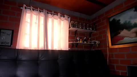 Snapshot of daniele_bunny chatting on February 2025 08:16:02 PM Daniele Bunny online show from February 2025 08:16:02 PM