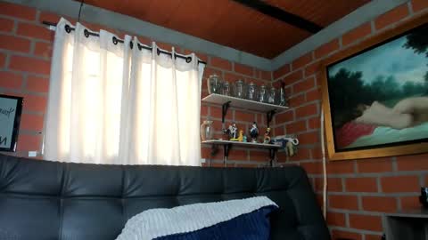 Snapshot of daniele_bunny chatting on February 2025 06:20:01 PM Daniele Bunny online show from February 2025 06:20:01 PM