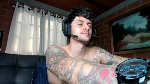 Snapshot of daniele_bunny chatting on March 2025 08:23:02 PM Daniele Bunny online show from March 2025 08:23:02 PM