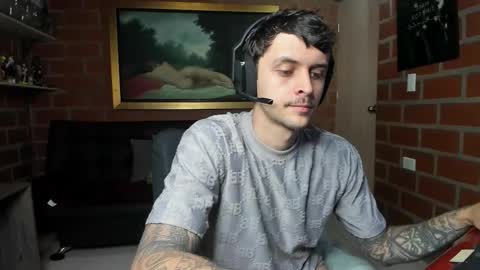 Snapshot of daniele_bunny chatting on October 2025 04:52:02 PM Daniele Bunny online show from October 2025 04:52:02 PM