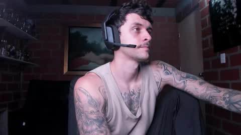 Snapshot of daniele_bunny chatting on October 2025 06:19:02 PM Daniele Bunny online show from October 2025 06:19:02 PM