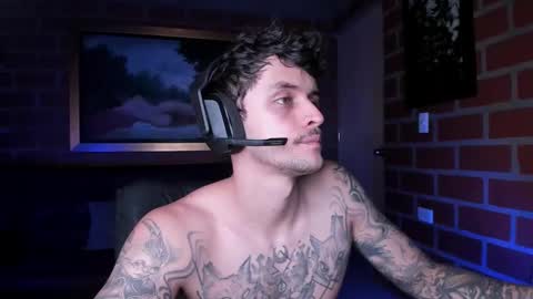 Snapshot of daniele_bunny chatting on October 2025 06:19:02 PM Daniele Bunny online show from October 2025 06:19:02 PM