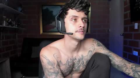 Snapshot of daniele_bunny chatting on October 2025 08:27:02 PM Daniele Bunny online show from October 2025 08:27:02 PM