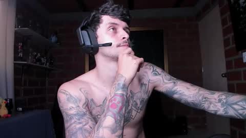 Snapshot of daniele_bunny chatting on November 2025 06:21:01 PM Daniele Bunny online show from November 2025 06:21:01 PM