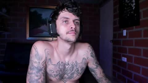 Snapshot of daniele_bunny chatting on November 2025 04:51:02 PM Daniele Bunny online show from November 2025 04:51:02 PM