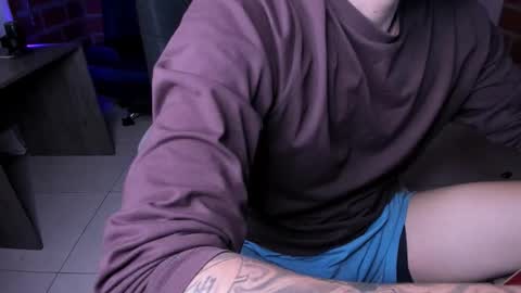 Snapshot of daniele_bunny chatting on November 2025 08:10:01 PM Daniele Bunny online show from November 2025 08:10:01 PM