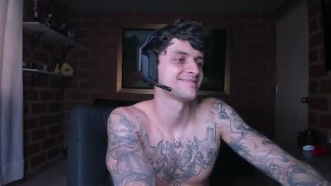 Daniele Bunny online show from November 2025 05:46:02 PM