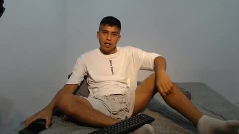 Snapshot of danielitopapii chatting on February 2025 04:47:01 AM danielitopapii online show from February 2025 04:47:01 AM