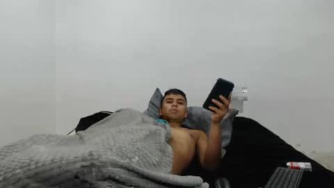 Snapshot of danielitopapii chatting on February 2025 01:44:01 PM danielitopapii online show from February 2025 01:44:01 PM