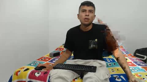 Snapshot of danielitopapii chatting on February 2025 11:12:01 PM danielitopapii online show from February 2025 11:12:01 PM