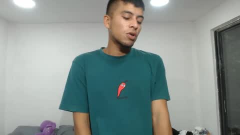 Snapshot of danielitopapii chatting on February 2025 10:58:01 PM danielitopapii online show from February 2025 10:58:01 PM