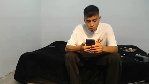 Snapshot of danielitopapii chatting on February 2025 01:33:01 PM danielitopapii online show from February 2025 01:33:01 PM