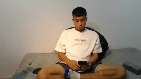 Snapshot of danielitopapii chatting on February 2025 02:10:02 AM danielitopapii online show from February 2025 02:10:02 AM