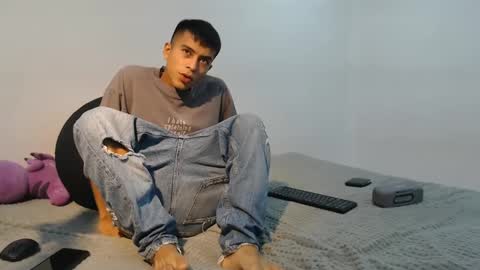 Snapshot of danielitopapii chatting on February 2025 05:48:02 PM danielitopapii online show from February 2025 05:48:02 PM