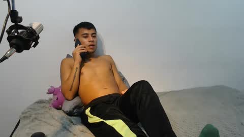 Snapshot of danielitopapii chatting on March 2025 06:00:01 PM danielitopapii online show from March 2025 06:00:01 PM