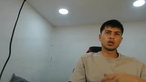 Snapshot of danielitopapii chatting on October 2025 12:31:01 AM danielitopapii online show from October 2025 12:31:01 AM