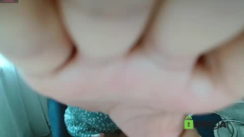 Snapshot of daniellavas chatting on May 2026 07:48:01 AM JessicaWhite online show from May 2026 07:48:01 AM