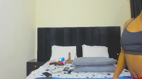 Snapshot of danielle_rock chatting on July 2026 07:13:02 PM danielle_rock online show from July 2026 07:13:02 PM