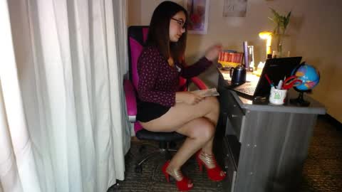 Snapshot of danielle_rose_ chatting on March 2026 06:53:01 PM Angie online show from March 2026 06:53:01 PM