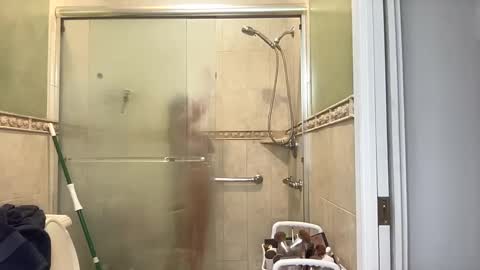 daniellealexa online show from October 2025 11:41:02 AM